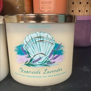 Bath & Body Works Oceanside Lavender Candle with Seashell Design
